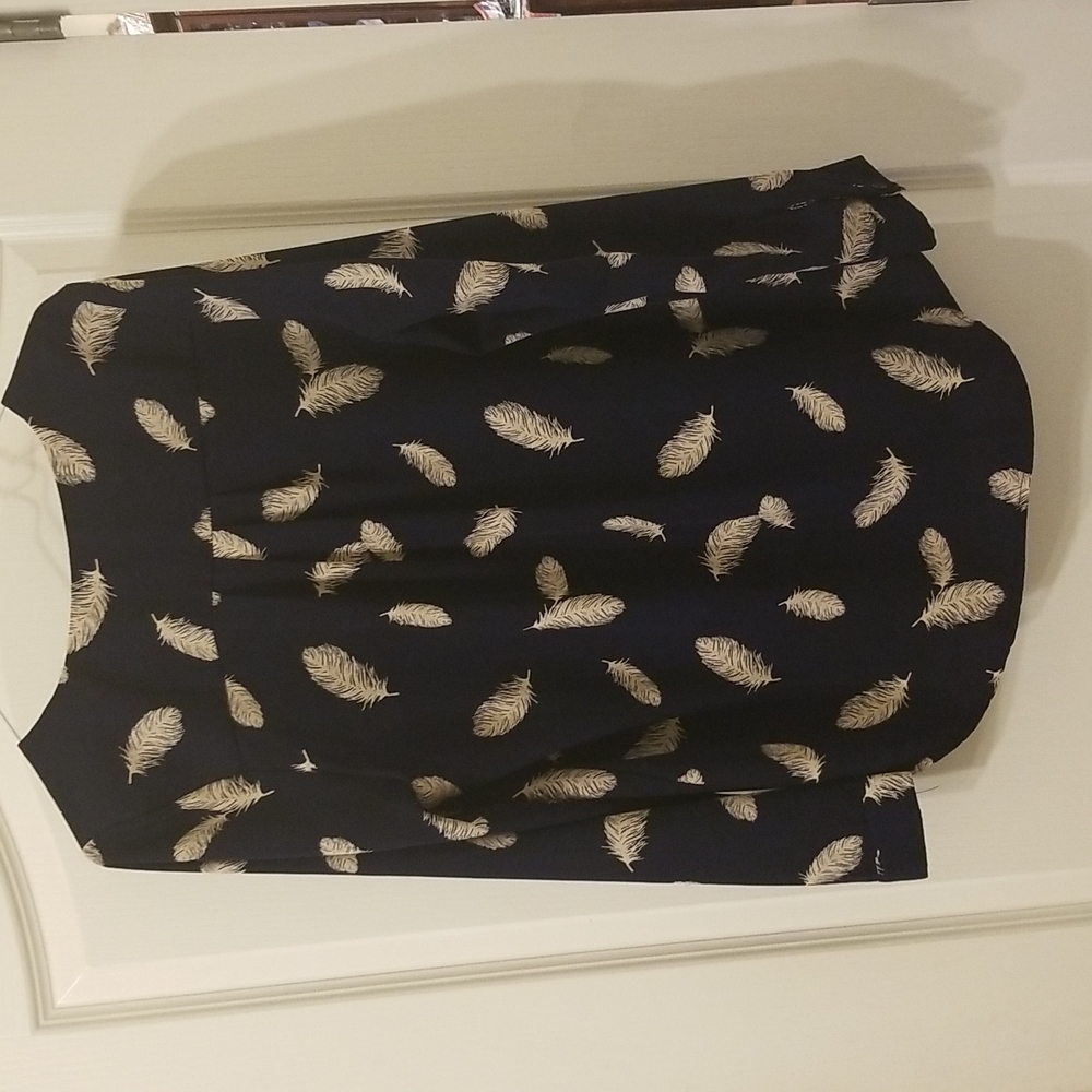 Pixley Long Sleeve Navy With Cream Leaf Print Pullover Top - Picture 2 of 8